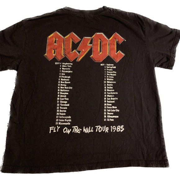 AC/DC Fly on the Wall graphic tee - Picture 2 of 3